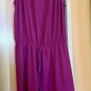 Mossimo Supply Co. Fuchsia Sleeveless Keyhole Top